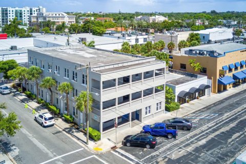 Commercial property in Lake Worth, Florida № 1883863 - photo 28