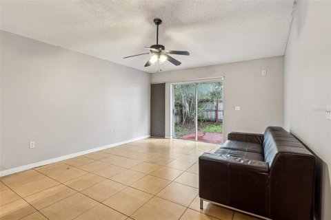 Villa ou maison à vendre à Orlando, Floride: 3 chambres, 149.76 m2 № 1883362 - photo 9