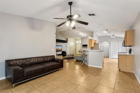 Villa ou maison à vendre à Orlando, Floride: 3 chambres, 149.76 m2 № 1883362 - photo 11