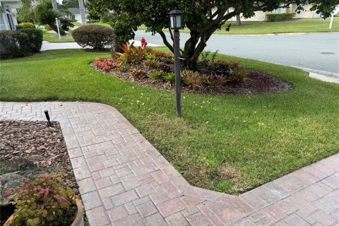 House in Leesburg, Florida 3 bedrooms, 160.72 sq.m. № 1444733 - photo 3