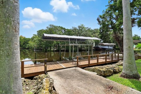 House in Homosassa, Florida 3 bedrooms, 209.87 sq.m. № 1908134 - photo 7