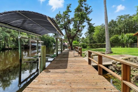 House in Homosassa, Florida 3 bedrooms, 209.87 sq.m. № 1908134 - photo 8