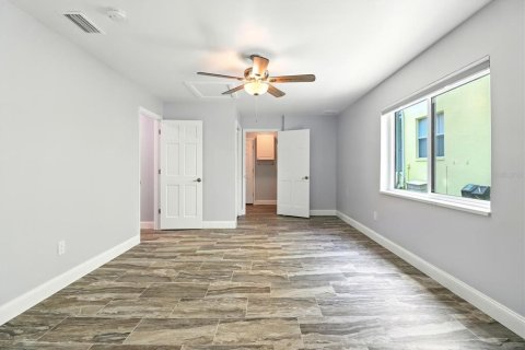 House in Homosassa, Florida 3 bedrooms, 209.87 sq.m. № 1908134 - photo 26