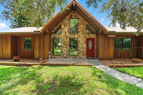 House in Homosassa, Florida 3 bedrooms, 209.87 sq.m. № 1908134 - photo 1