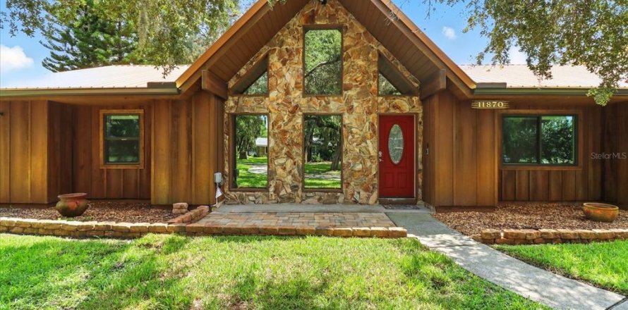House in Homosassa, Florida 3 bedrooms, 209.87 sq.m. № 1908134