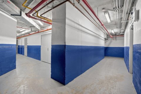 Купить коммерческую недвижимость в Майами, Флорида № 2020089 - фото 20