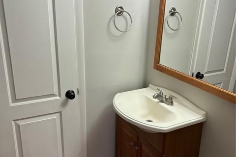 Condominio en venta en Brandon, Florida, 2 dormitorios, 99.22 m2 № 1313660 - foto 10