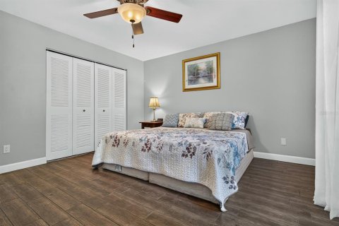Villa ou maison à vendre à Saint Petersburg, Floride: 3 chambres, 115.2 m2 № 2419974 - photo 21
