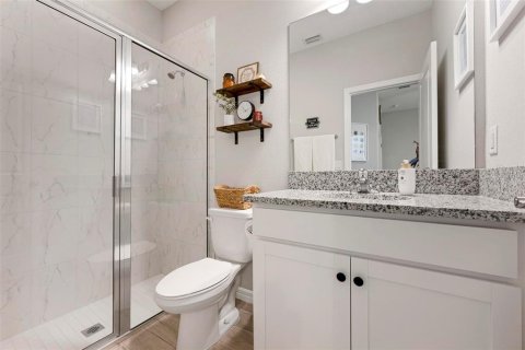 House in Sarasota, Florida 4 bedrooms, 203.64 sq.m. № 2329716 - photo 16