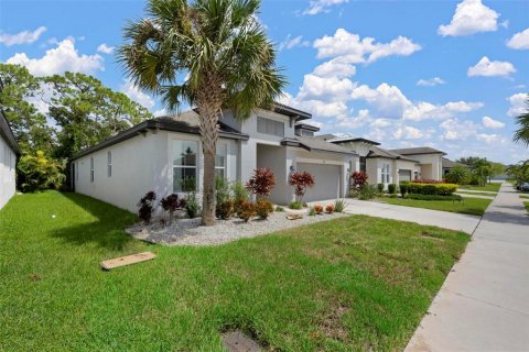 House in Sarasota, Florida 4 bedrooms, 203.64 sq.m. № 2329716 - photo 2