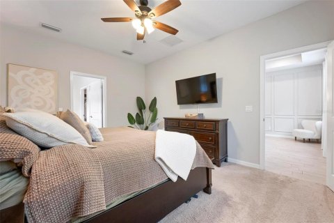 House in Sarasota, Florida 4 bedrooms, 203.64 sq.m. № 2329716 - photo 29