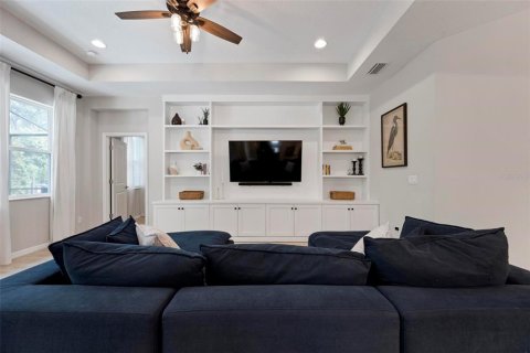 House in Sarasota, Florida 4 bedrooms, 203.64 sq.m. № 2329716 - photo 25