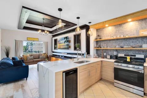 Copropriété à vendre à Kissimmee, Floride: 3 chambres, 197.32 m2 № 2123168 - photo 2