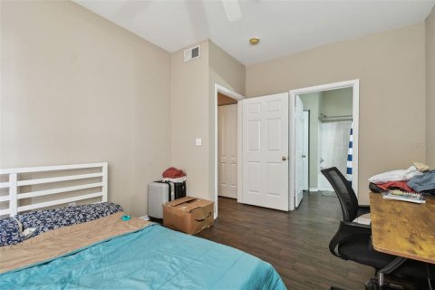 Condo in Tampa, Florida, 2 bedrooms  № 1613313 - photo 20