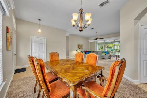 House in Mount Dora, Florida 3 bedrooms, 178.93 sq.m. № 1902393 - photo 19