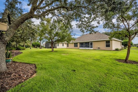 House in Mount Dora, Florida 3 bedrooms, 178.93 sq.m. № 1902393 - photo 11