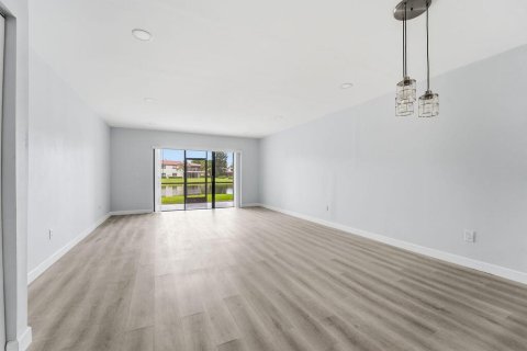 Copropriété à louer à Boca Raton, Floride: 2 chambres, 112.97 m2 № 2083563 - photo 12