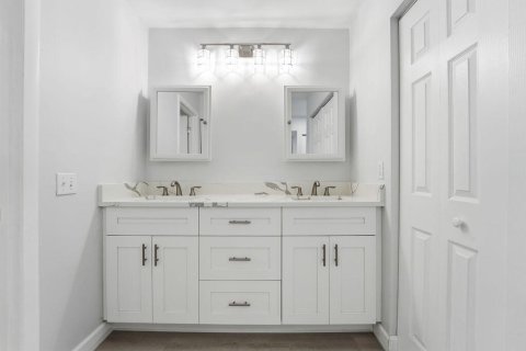 Copropriété à louer à Boca Raton, Floride: 2 chambres, 112.97 m2 № 2083563 - photo 16