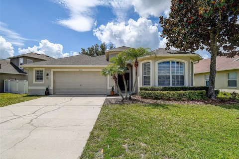 House in Odessa, Florida 3 bedrooms, 182.83 sq.m. № 2221088 - photo 2
