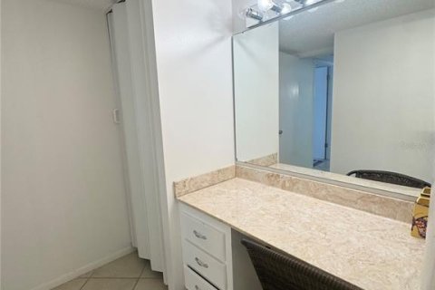 Copropriété à louer à Clearwater, Floride: 2 chambres, 117.43 m2 № 2416393 - photo 28