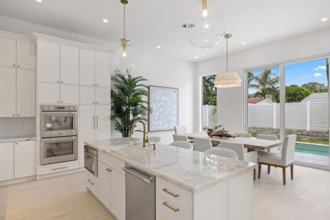 Casa en venta en North Palm Beach, Florida, 4 dormitorios, 311.22 m2 № 2192183 - foto 12