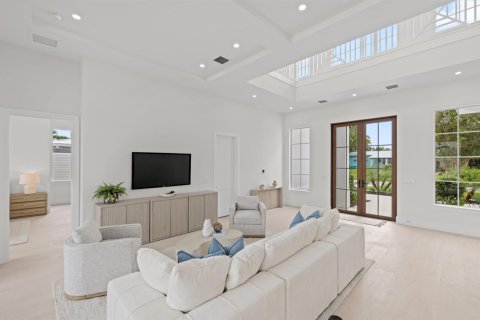 Casa en venta en North Palm Beach, Florida, 4 dormitorios, 311.22 m2 № 2192183 - foto 11
