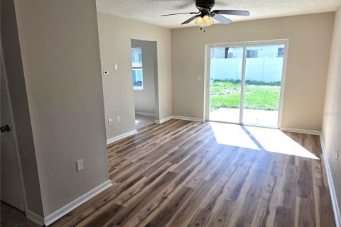 Снять в аренду виллу или дом в Тампа, Флорида 3 комнаты, 100.71м2, № 1843251 - фото 6