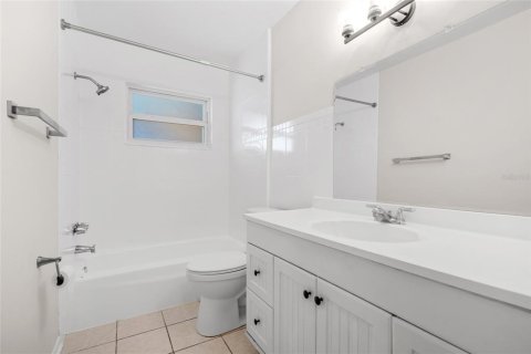 Снять в аренду виллу или дом в Тампа, Флорида 3 комнаты, 100.71м2, № 1843251 - фото 30