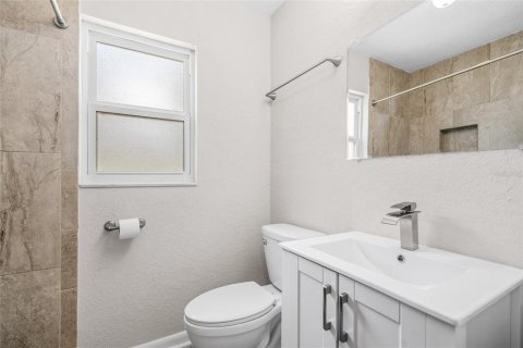 Снять в аренду виллу или дом в Тампа, Флорида 3 комнаты, 100.71м2, № 1843251 - фото 23