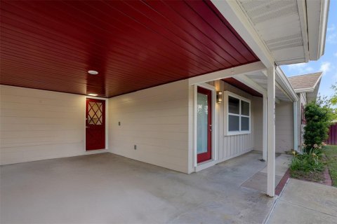 House in Winter Park, Florida 3 bedrooms, 165.92 sq.m. № 2226224 - photo 9