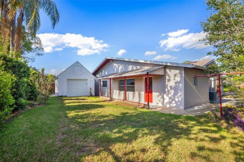 House in Winter Park, Florida 3 bedrooms, 165.92 sq.m. № 2226224 - photo 11