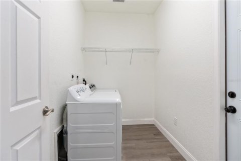 House in Ocala, Florida 3 bedrooms, 150.41 sq.m. № 1658921 - photo 26