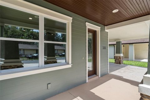 Casa en venta en Tampa, Florida, 3 dormitorios, 147.34 m2 № 1780904 - foto 3