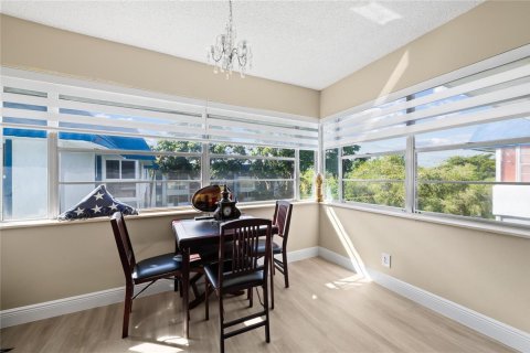 Condominio en venta en Margate, Florida, 1 dormitorio, 67.35 m2 № 2084487 - foto 14