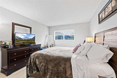 Condominio en venta en Margate, Florida, 1 dormitorio, 67.35 m2 № 2084487 - foto 5