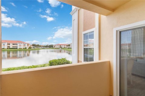 Condominio en alquiler en Sarasota, Florida, 2 dormitorios, 98.29 m2 № 1884746 - foto 26