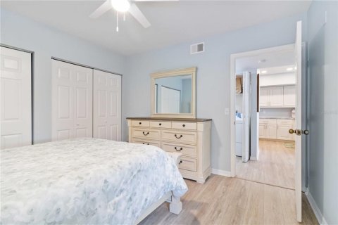Condominio en alquiler en Sarasota, Florida, 2 dormitorios, 98.29 m2 № 1884746 - foto 21
