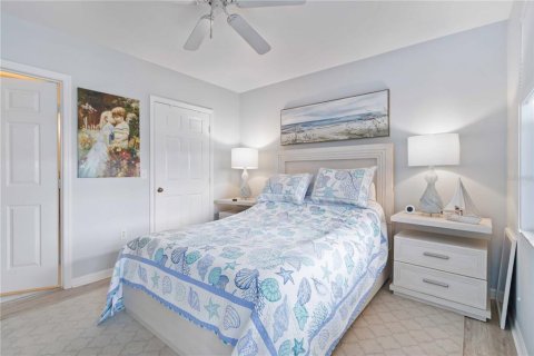 Condominio en alquiler en Sarasota, Florida, 2 dormitorios, 98.29 m2 № 1884746 - foto 14