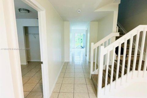 Adosado en alquiler en Homestead, Florida, 4 dormitorios, 141.95 m2 № 1946088 - foto 3