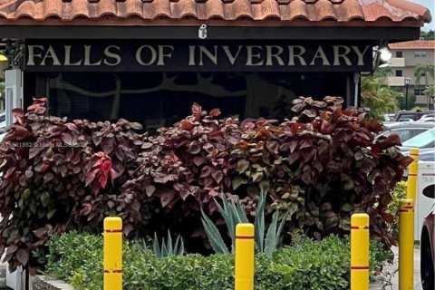 Condo in Lauderhill, Florida, 3 bedrooms № 1935721 - photo 11