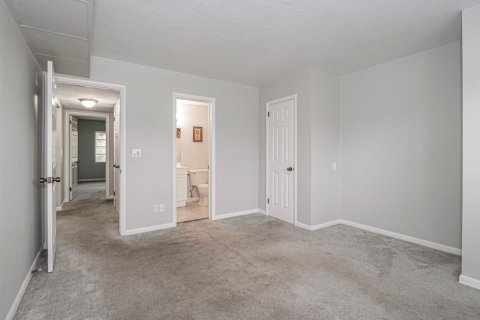 Condo in Vero Beach, Florida, 2 bedrooms  № 2188475 - photo 21