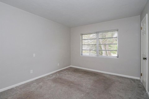Condo in Vero Beach, Florida, 2 bedrooms  № 2188475 - photo 25