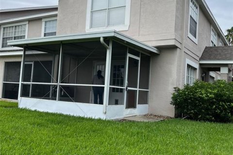 Adosado en venta en Brandon, Florida, 2 dormitorios, 107.67 m2 № 1918636 - foto 25