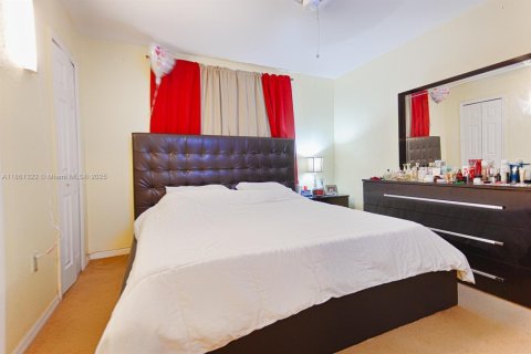 Купить кондоминиум в Хайалиа, Флорида 2 спальни, 95.78м2, № 1958673 - фото 4