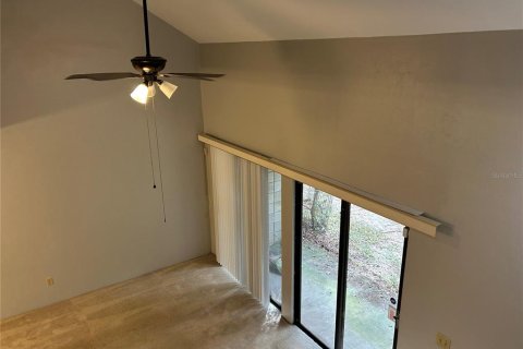 Condo in Gainesville, Florida, 2 bedrooms  № 1910516 - photo 13