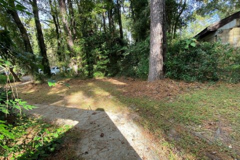 Condo in Gainesville, Florida, 2 bedrooms  № 1910516 - photo 23
