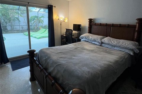 Villa ou maison à louer à Saint Petersburg, Floride: 3 chambres, 143.44 m2 № 2344680 - photo 11