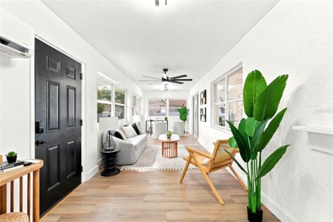 Villa ou maison à vendre à North Port, Floride: 3 chambres, 170.66 m2 № 2388558 - photo 15