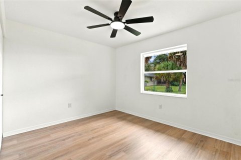 Villa ou maison à vendre à North Port, Floride: 3 chambres, 170.66 m2 № 2388558 - photo 25