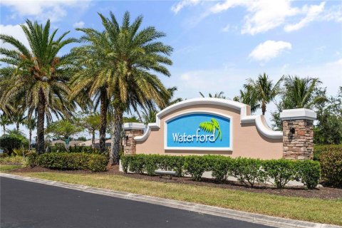 House in Punta Gorda, Florida 4 bedrooms, 171.5 sq.m. № 1883475 - photo 14